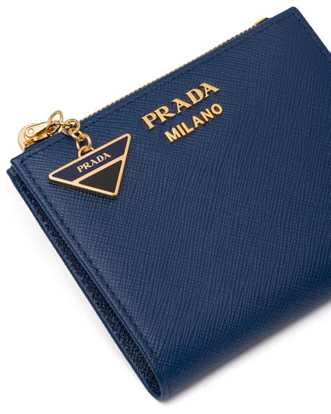 Prada Großes Portemonnaie Aus Saffiano